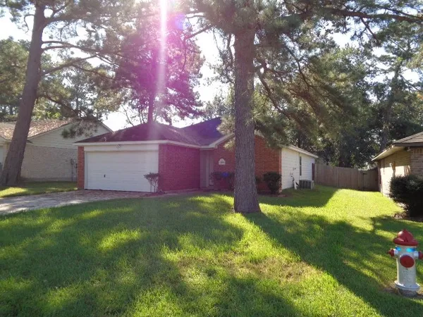 $1,695 | 12079 La Salle Oaks, Conroe, TX 77304