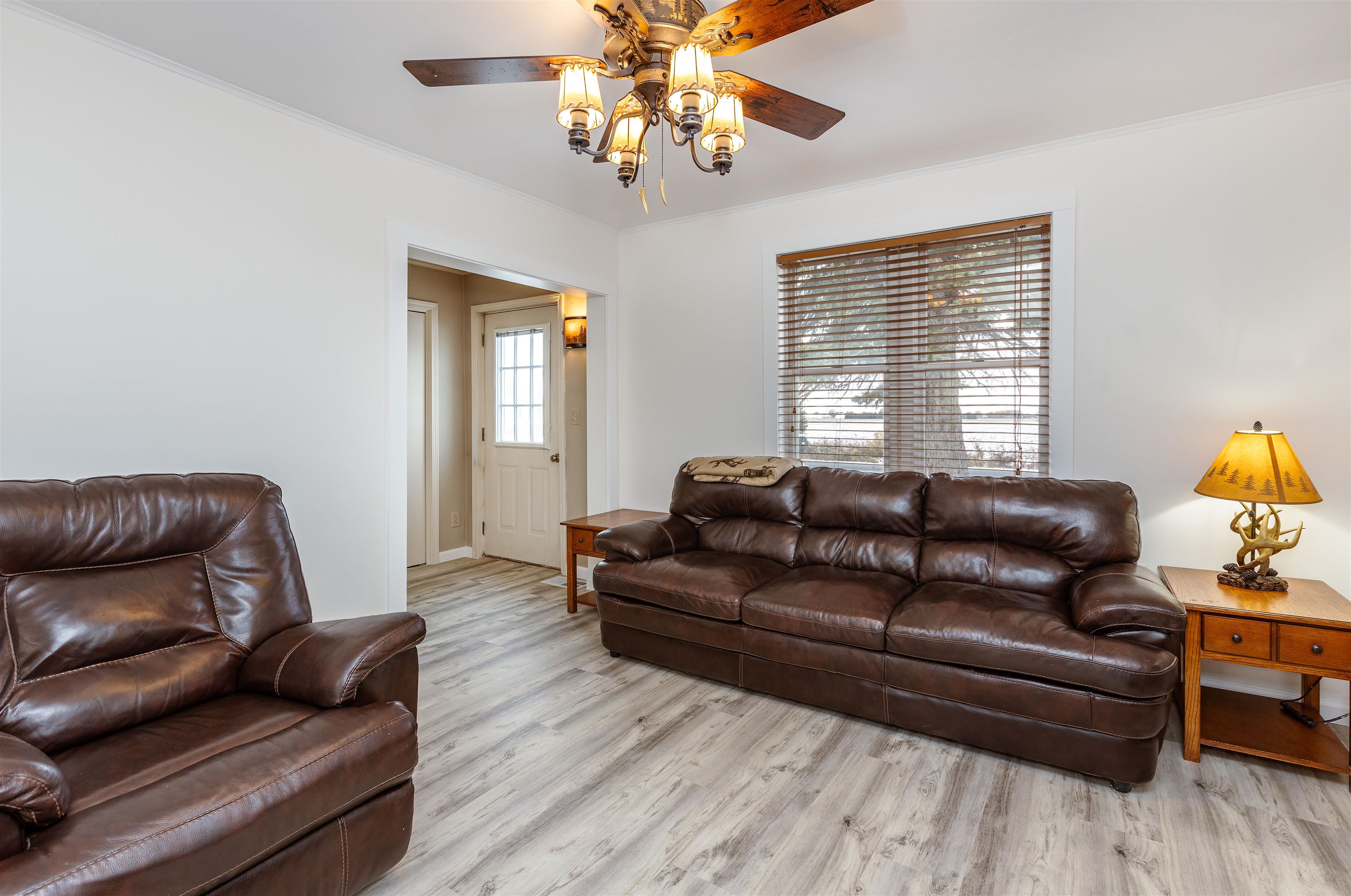 618 North Finn Road Bay City, MI 48708 - Photo 8 of 52