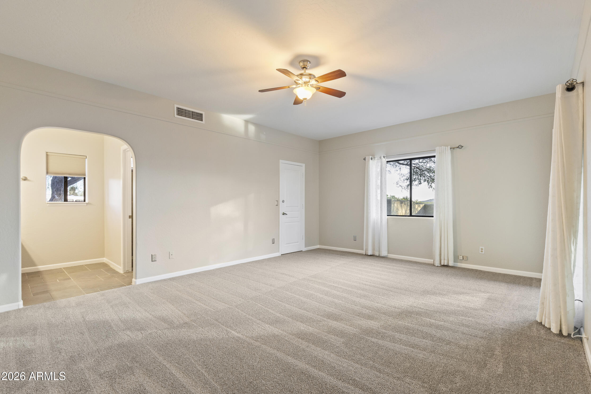 1009 East Carlise Road Phoenix, AZ 85086 - Photo 16 of 57 Gallery Image 16