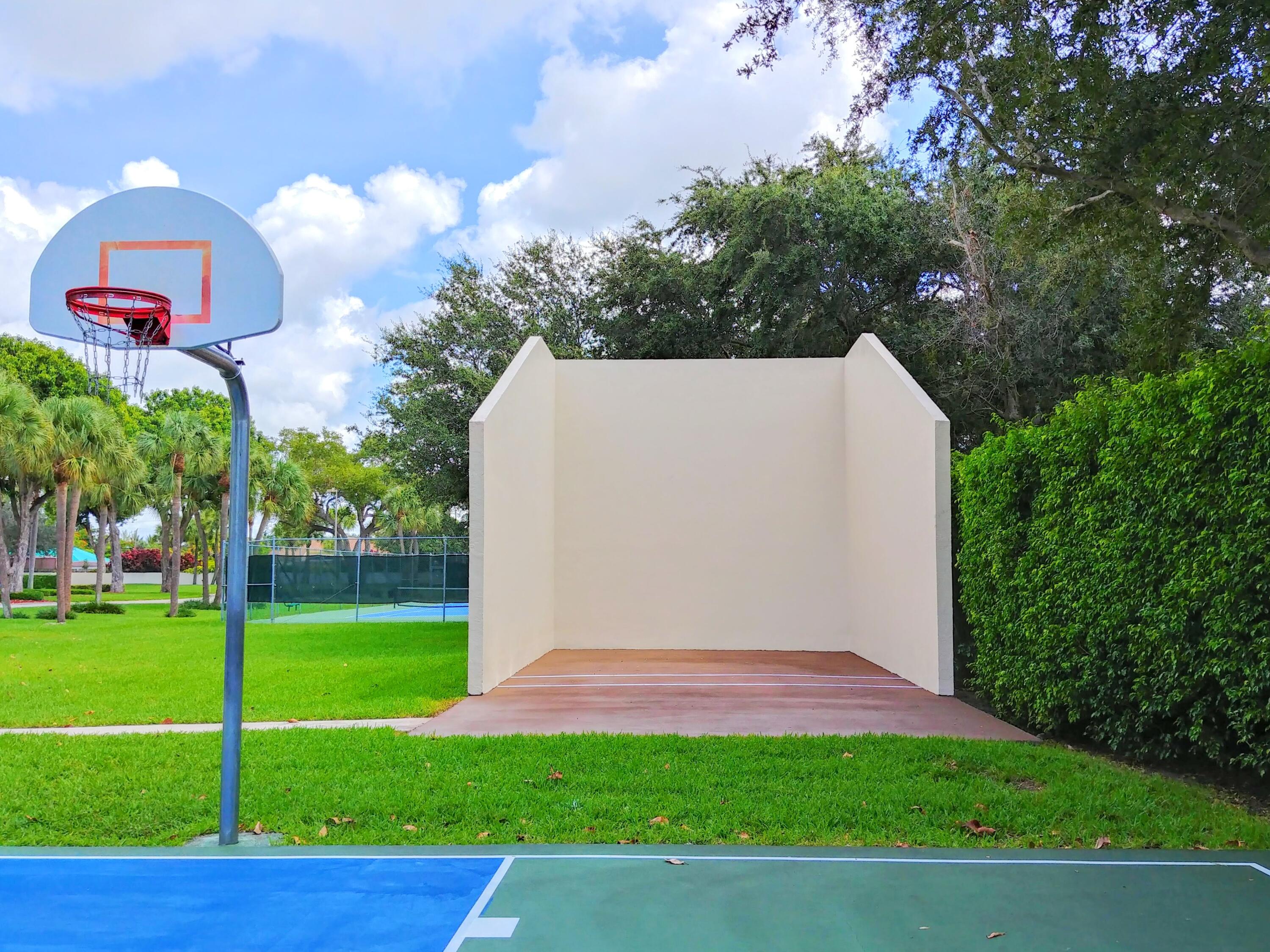 3130 Millwood Terrace, Unit 2160 Boca Raton, FL 33431 - Photo 25 of 34 Basketball and Racquetball courts