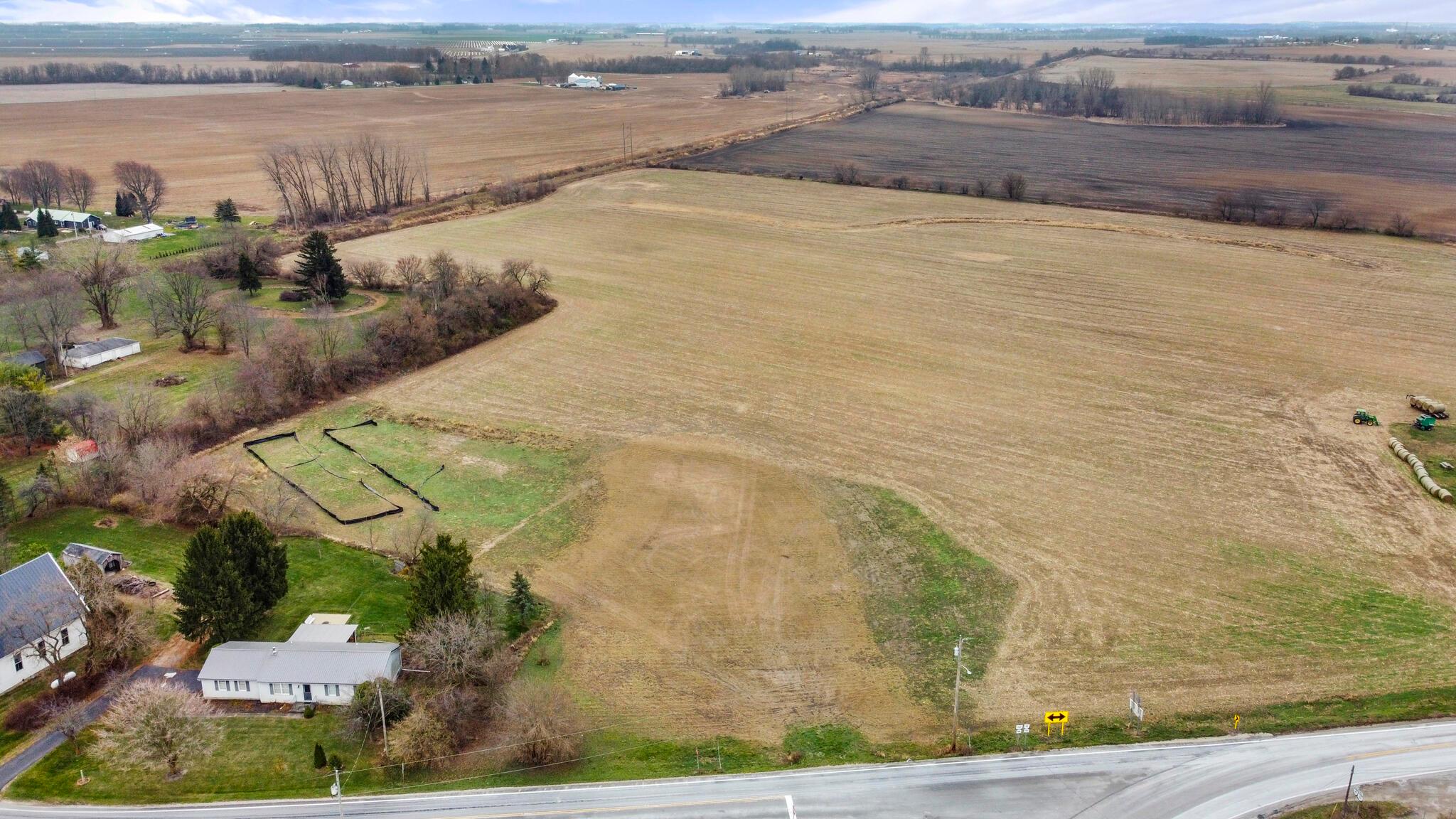 0 St Rt 161 Irwin Oh 43029 Irwin, OH 43029 - Photo 2 of 14 DJI_0809