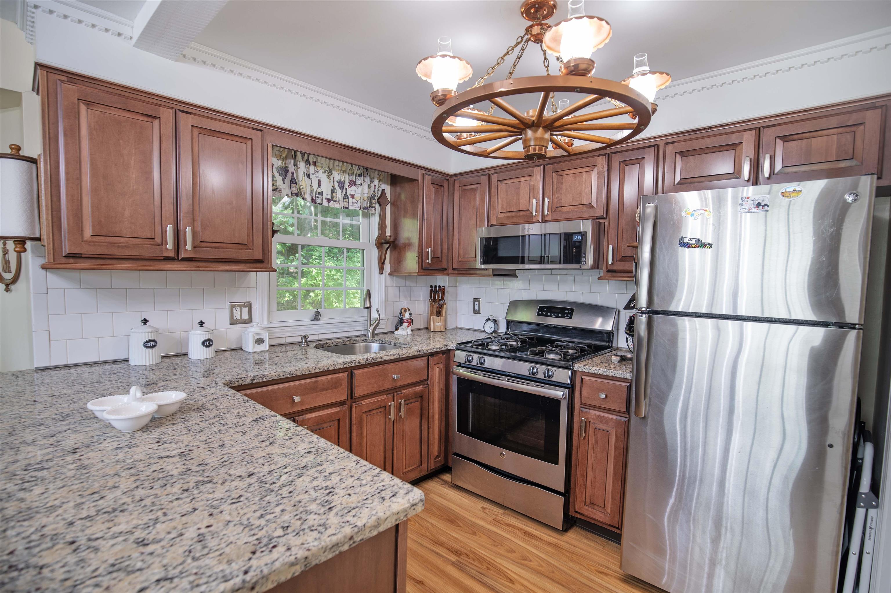 10 Cannongate III Road Nashua, NH 03063 - Photo 3 of 40 Gallery Image 3