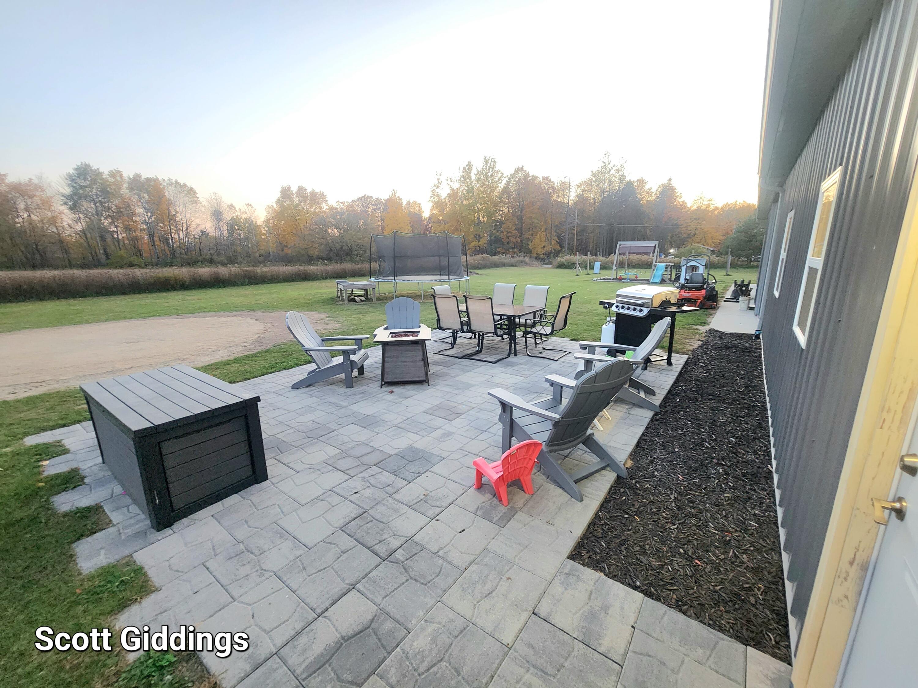 9322 Musson Road Six Lakes, MI 48886 - Photo 7 of 34 20221023_185409