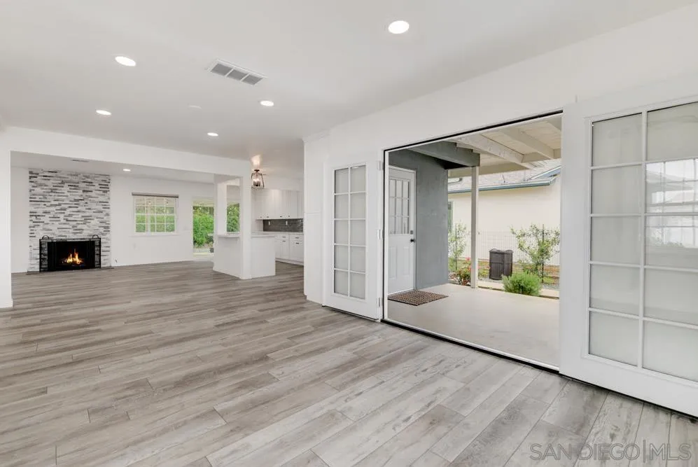 12415 Horado Road San Diego, CA 92128 - Photo 5 of 29