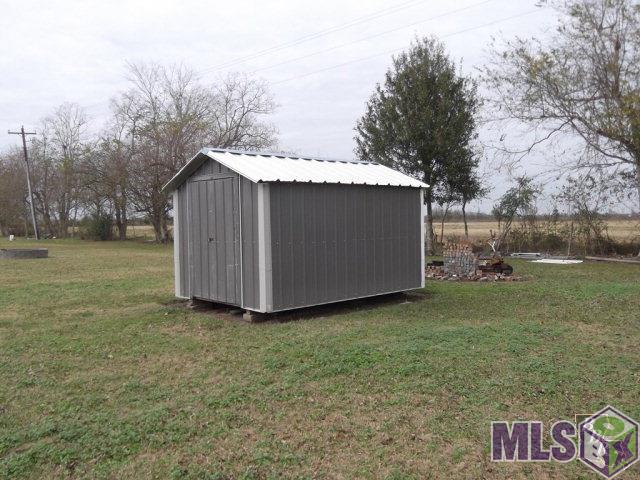 140 Magnolia Street Raceland, LA 70394 - Photo 31 of 35 Metal Shed