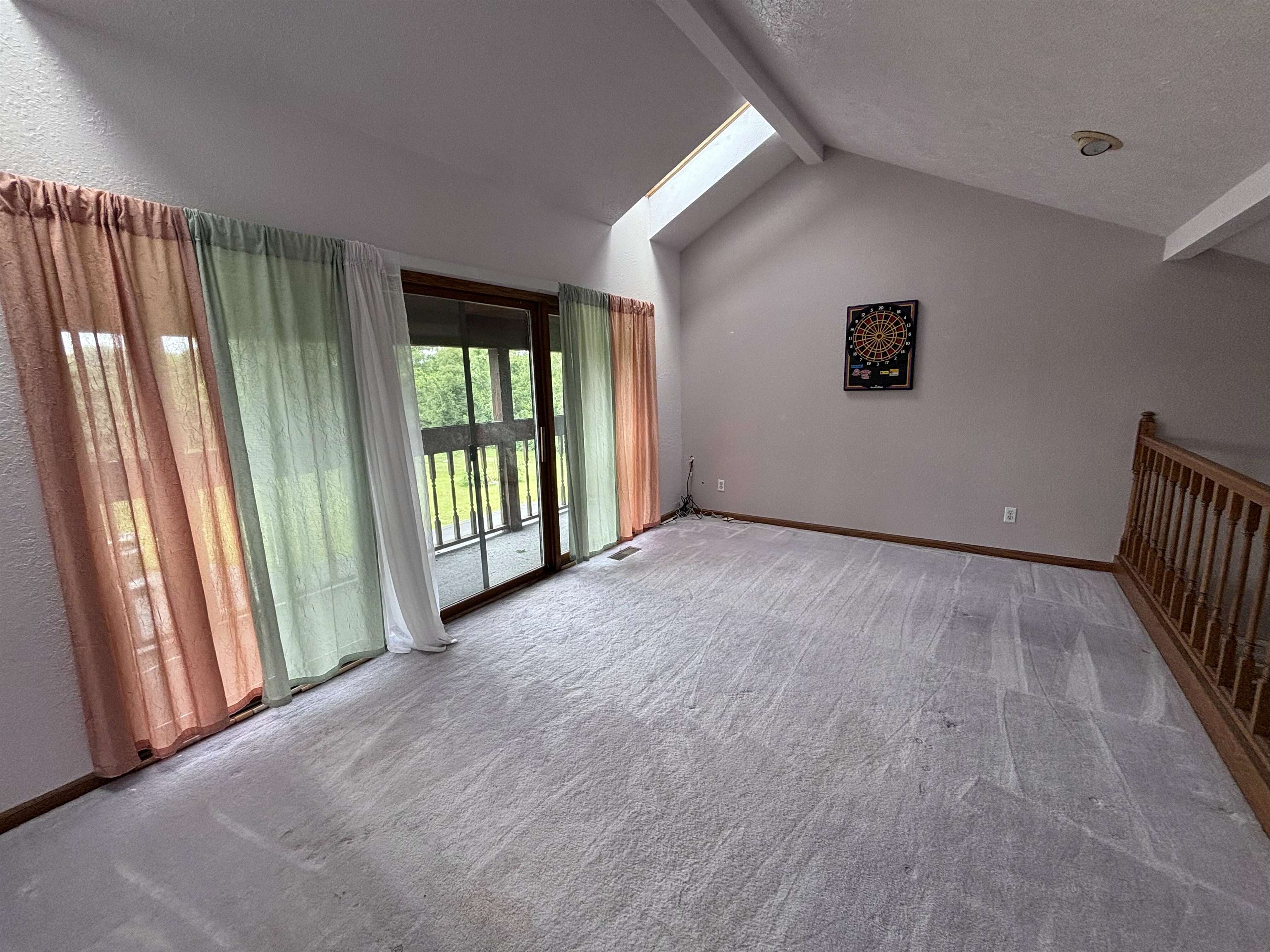 3543 Mill Road Cherry Valley, IL 61016 - Photo 19 of 46 an empty room with windows