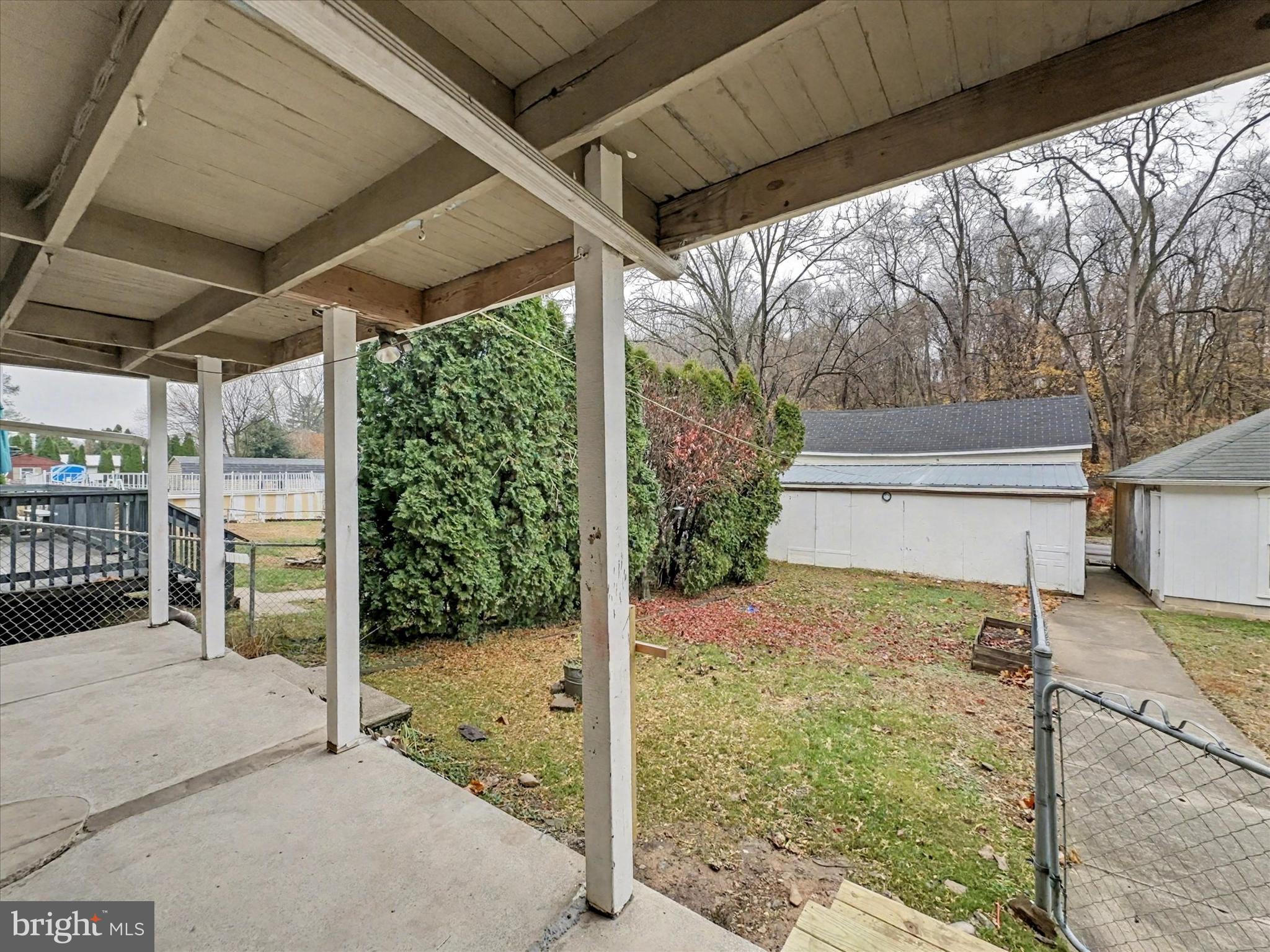 88 East Main Street Windsor, PA 17366 - Photo 18 of 23