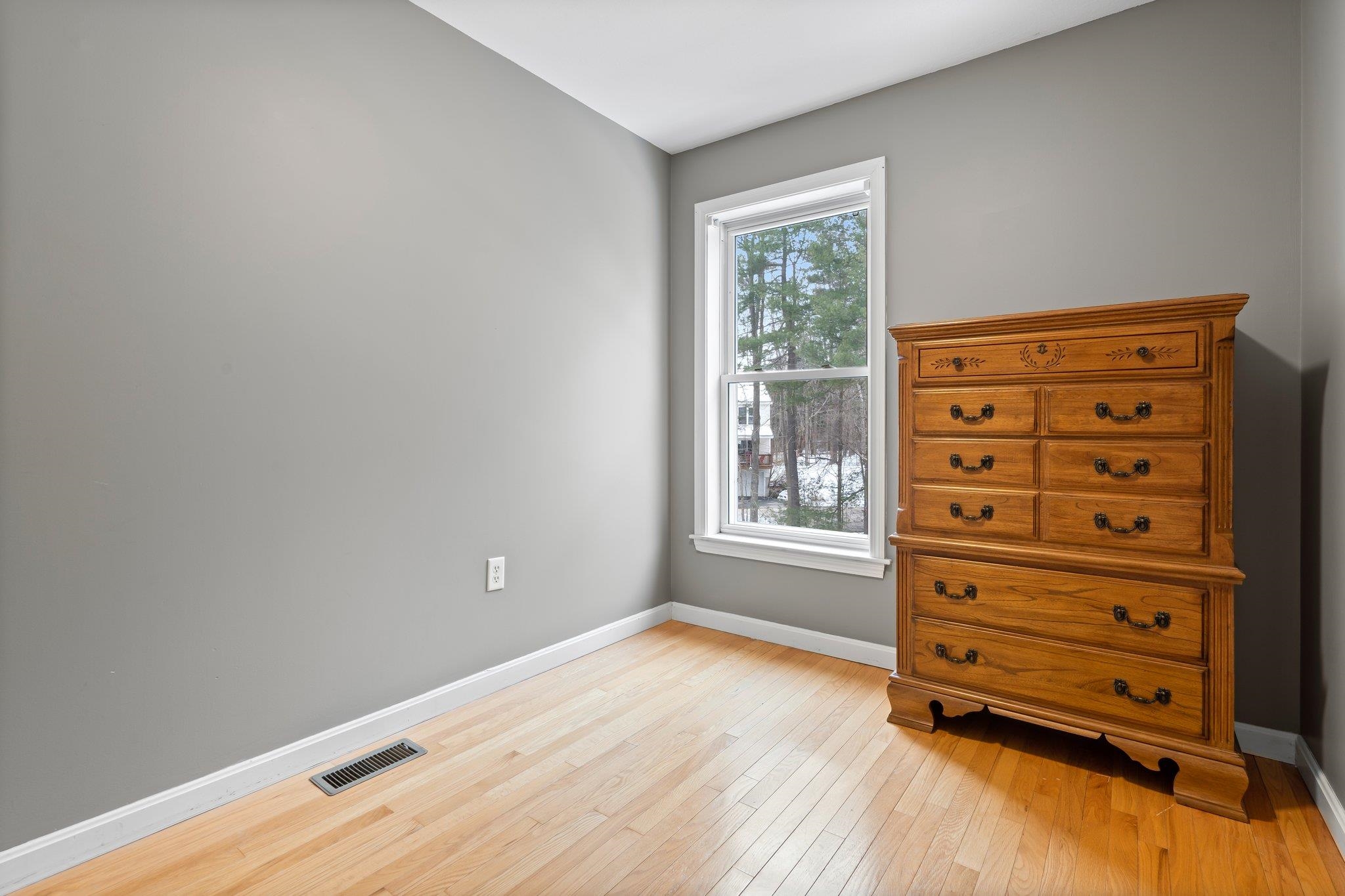 23 Chandler Lane Epping, NH 03042 - Photo 18 of 35