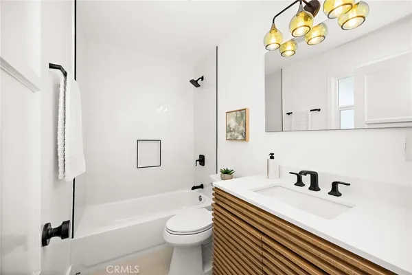 $1,428,000 | 1140 Daveric Drive, Pasadena, CA 91107