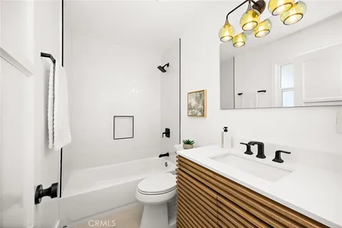 $1,428,000 | 1140 Daveric Drive, Pasadena, CA 91107