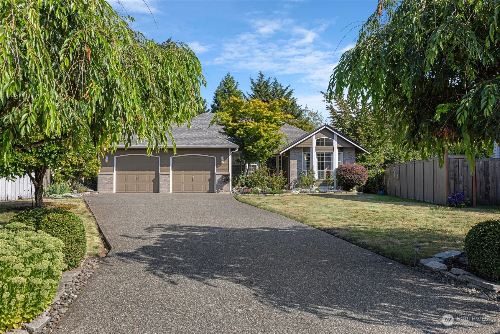 124 173rd Street Southwest Bothell, WA 98012 - Photo 2 of 33