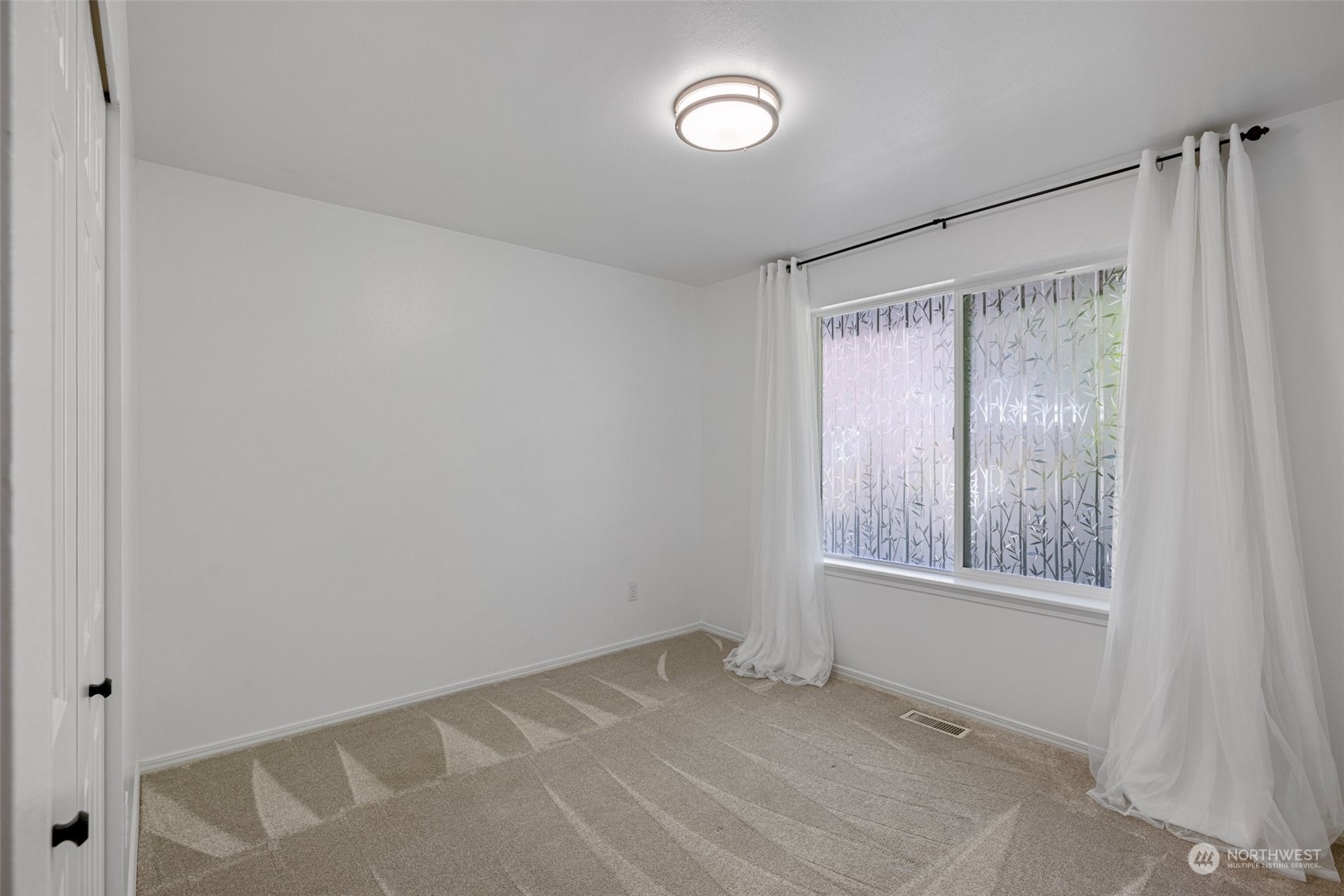 124 173rd Street Southwest Bothell, WA 98012 - Photo 26 of 33