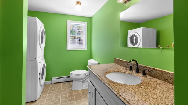 $389,000 | 18 South Road, China, ME 04358