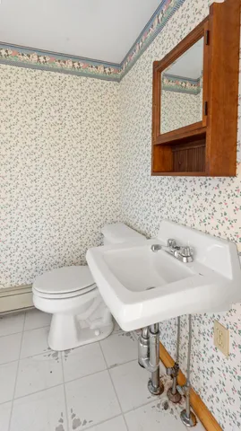 $389,000 | 18 South Road, China, ME 04358