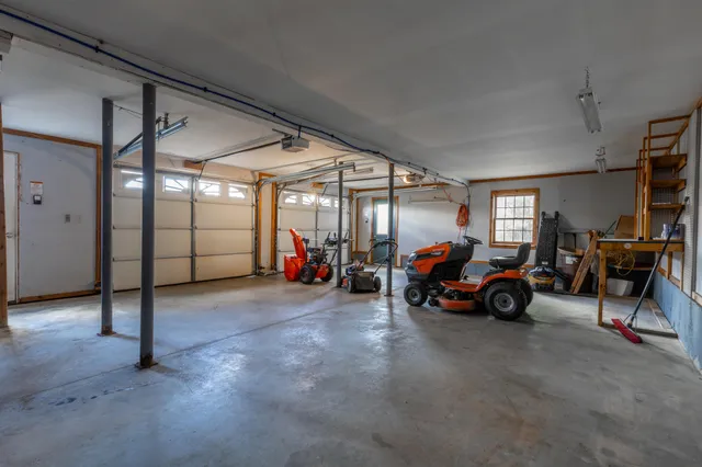 $389,000 | 18 South Road, China, ME 04358