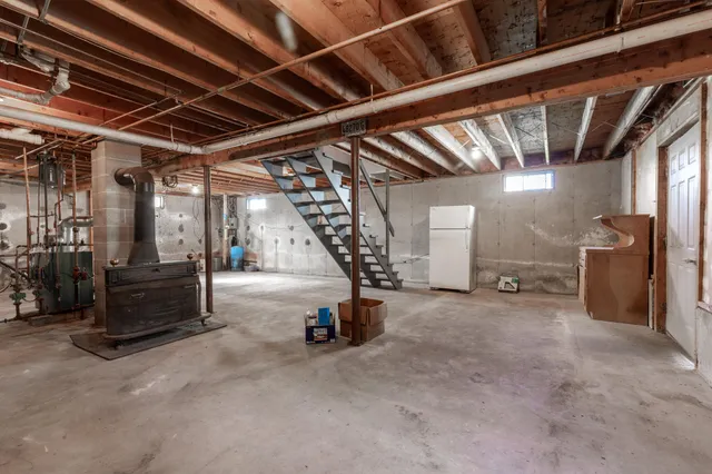 $389,000 | 18 South Road, China, ME 04358