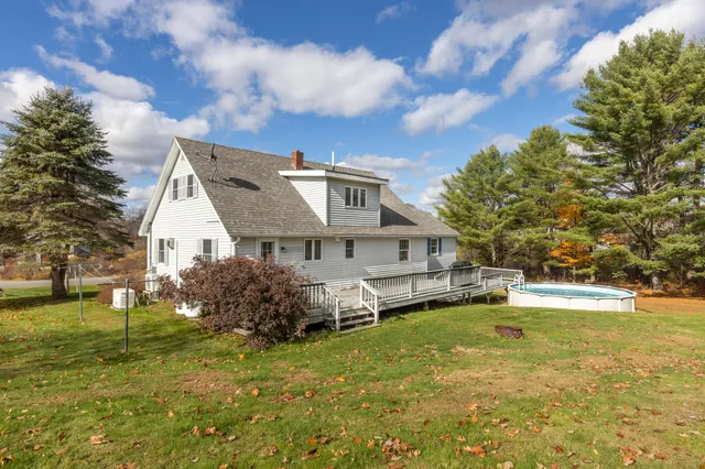 $389,000 | 18 South Road, China, ME 04358