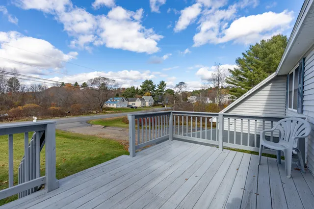 $389,000 | 18 South Road, China, ME 04358