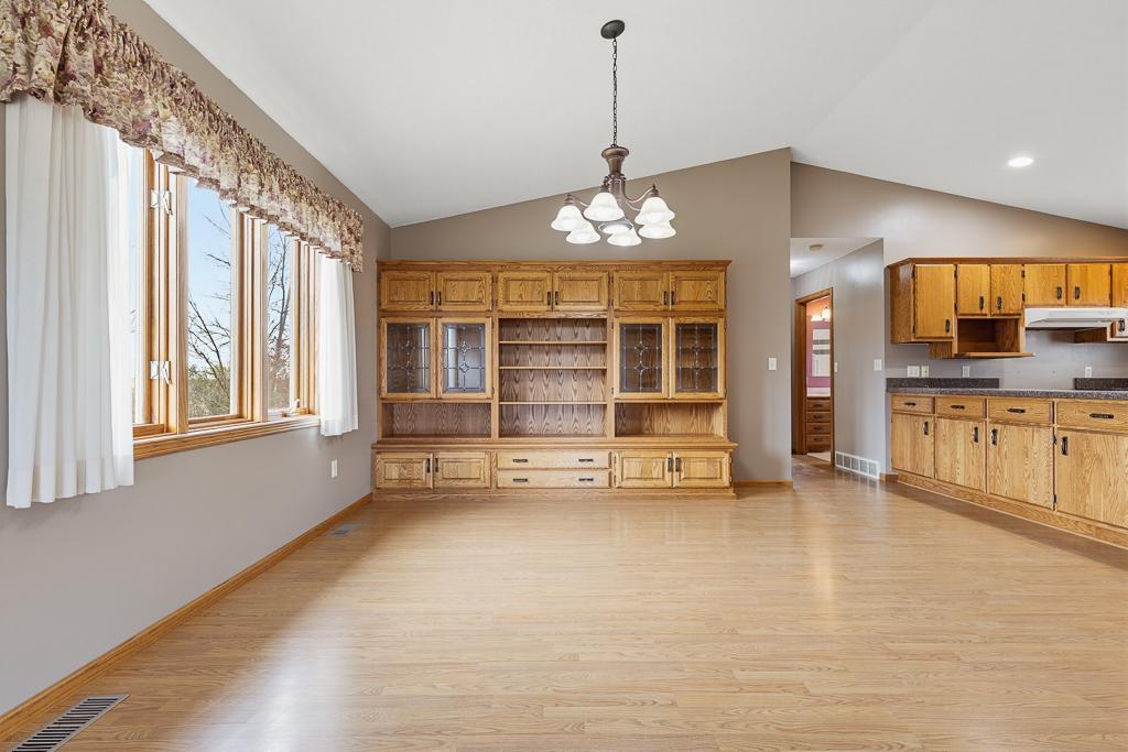 1575 Highway 19 Hendricks, MN 56136 - Photo 18 of 53