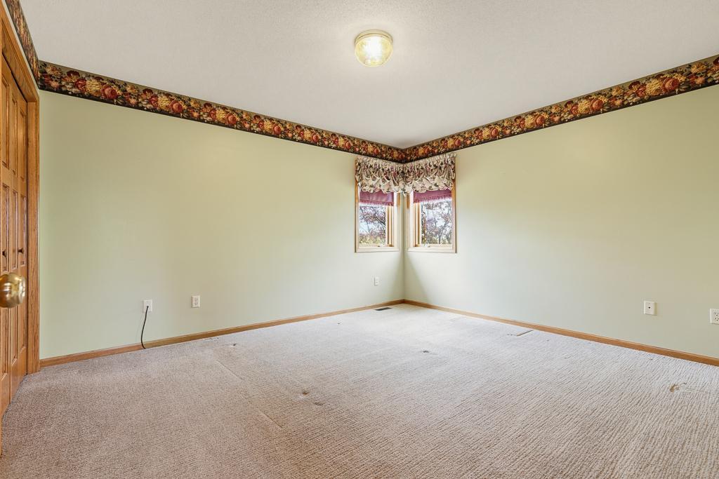 1575 Highway 19 Hendricks, MN 56136 - Photo 27 of 53