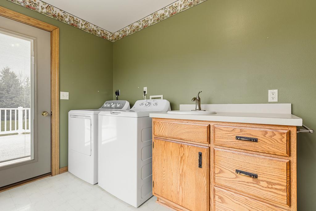 1575 Highway 19 Hendricks, MN 56136 - Photo 35 of 53