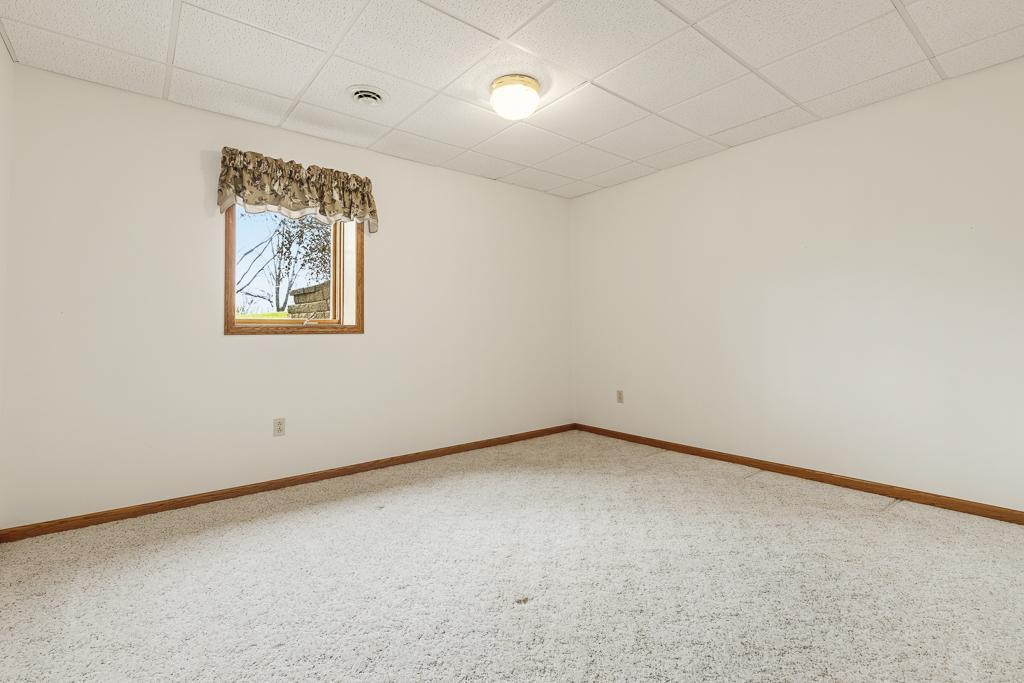 1575 Highway 19 Hendricks, MN 56136 - Photo 42 of 53