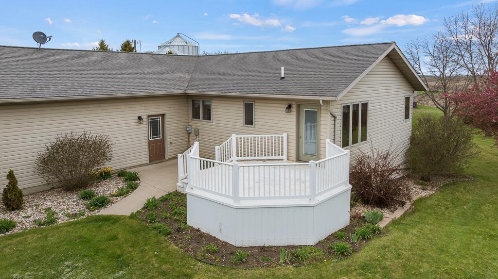 1575 Highway 19 Hendricks, MN 56136 - Photo 5 of 53