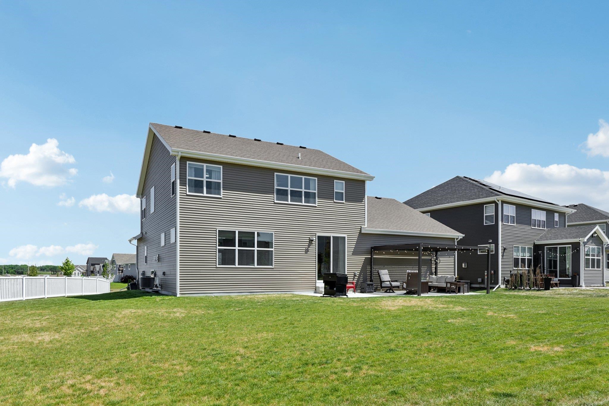 392 Campo Oregon, WI 53575 - Photo 44 of 63