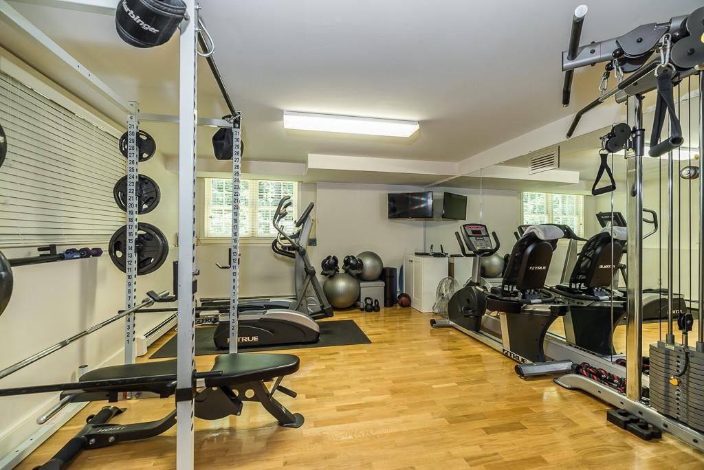 35 Old Planters Road Beverly, MA 01915 - Photo 33 of 41