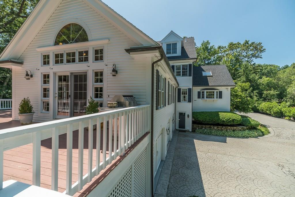 35 Old Planters Road Beverly, MA 01915 - Photo 34 of 41