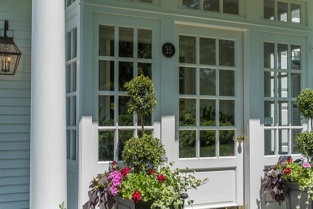 35 Old Planters Road Beverly, MA 01915 - Photo 7 of 41