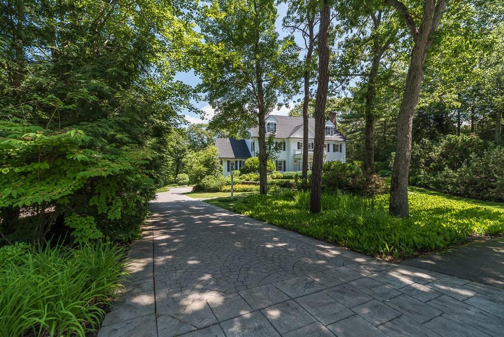 35 Old Planters Road Beverly, MA 01915 - Photo 8 of 41