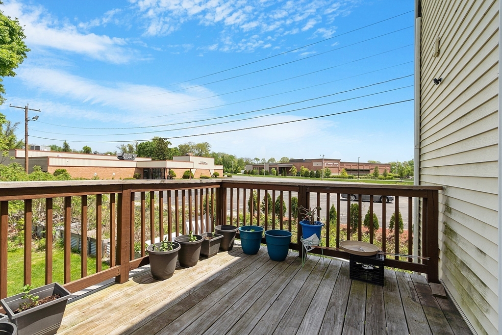 26 Old Ferry Road Lowell, MA 01854 - Photo 29 of 31 Gallery Image 29