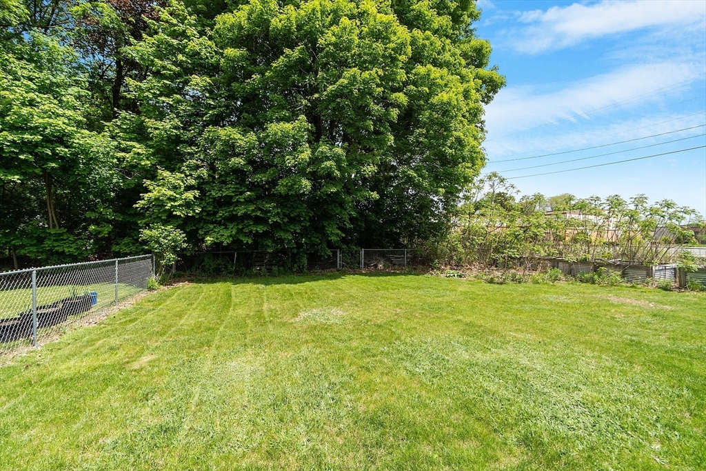 26 Old Ferry Road Lowell, MA 01854 - Photo 31 of 31 Gallery Image 31