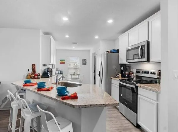 $2,600 | 5318 Imagination Drive, Fort Pierce, FL 34947