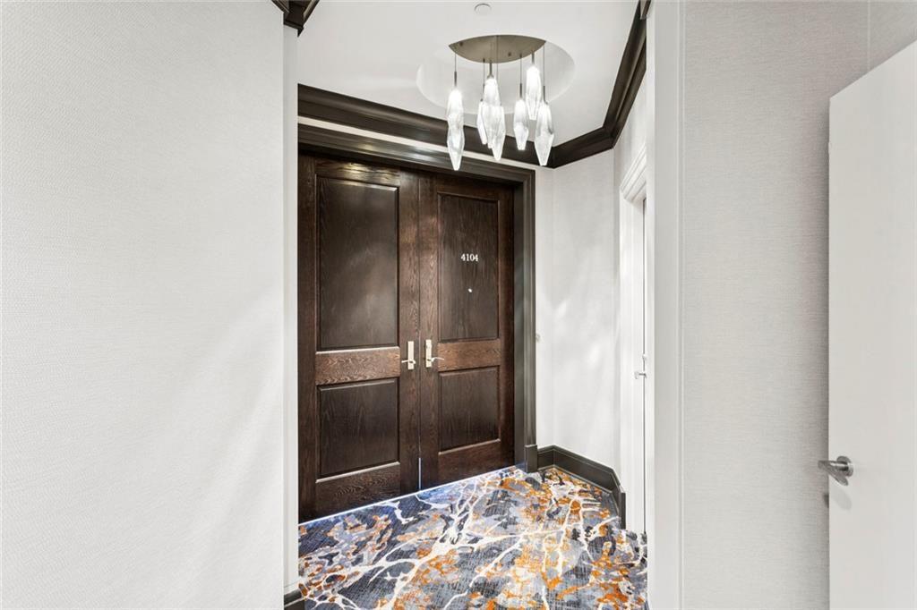 3344 Peachtree Road Northeast, Unit 4104 Atlanta, GA 30326 - Photo 2 of 30 a view of entryway