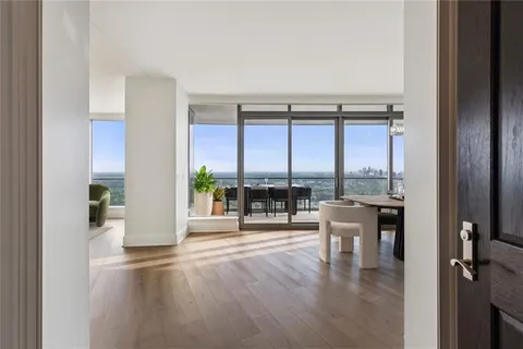 $1,950,000 | 3344 Peachtree Road Northeast, Unit 4104, Atlanta, GA 30326