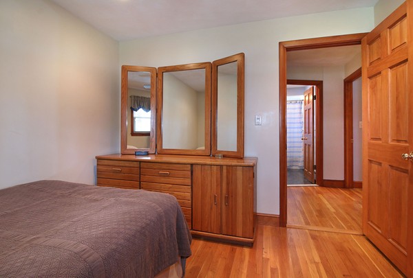 16 Country Club Road North Reading, MA 01864 - Photo 17 of 30 Gallery Image 17