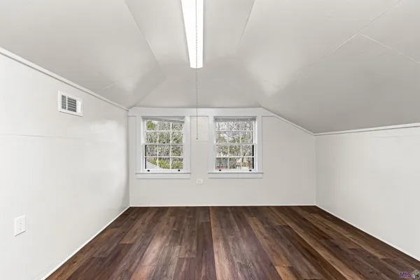 $2,775 | 222 East Sanders Street, Gonzales, LA 70737