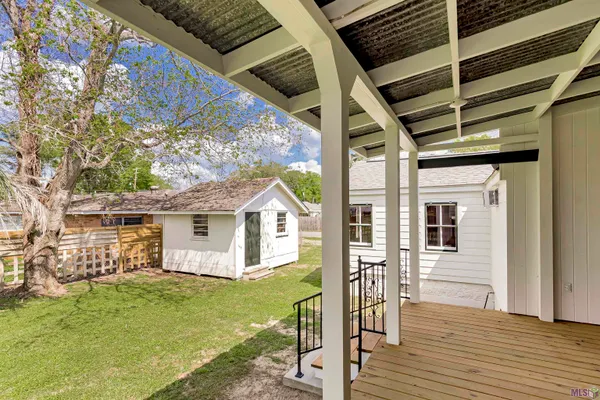 $2,775 | 222 East Sanders Street, Gonzales, LA 70737