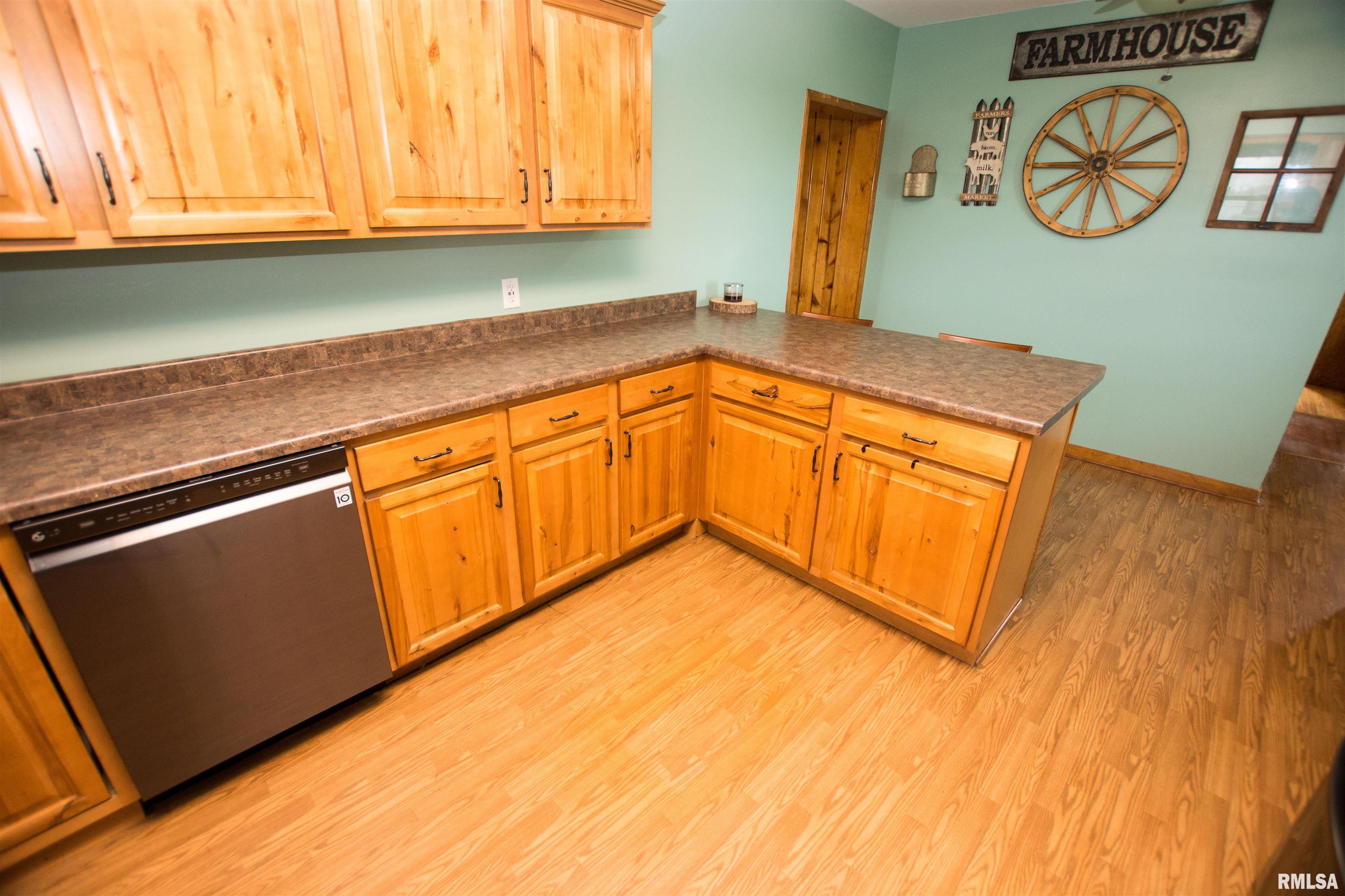 3650 Harts Mill Road Clinton, IA 52732 - Photo 15 of 34 Gallery Image 15