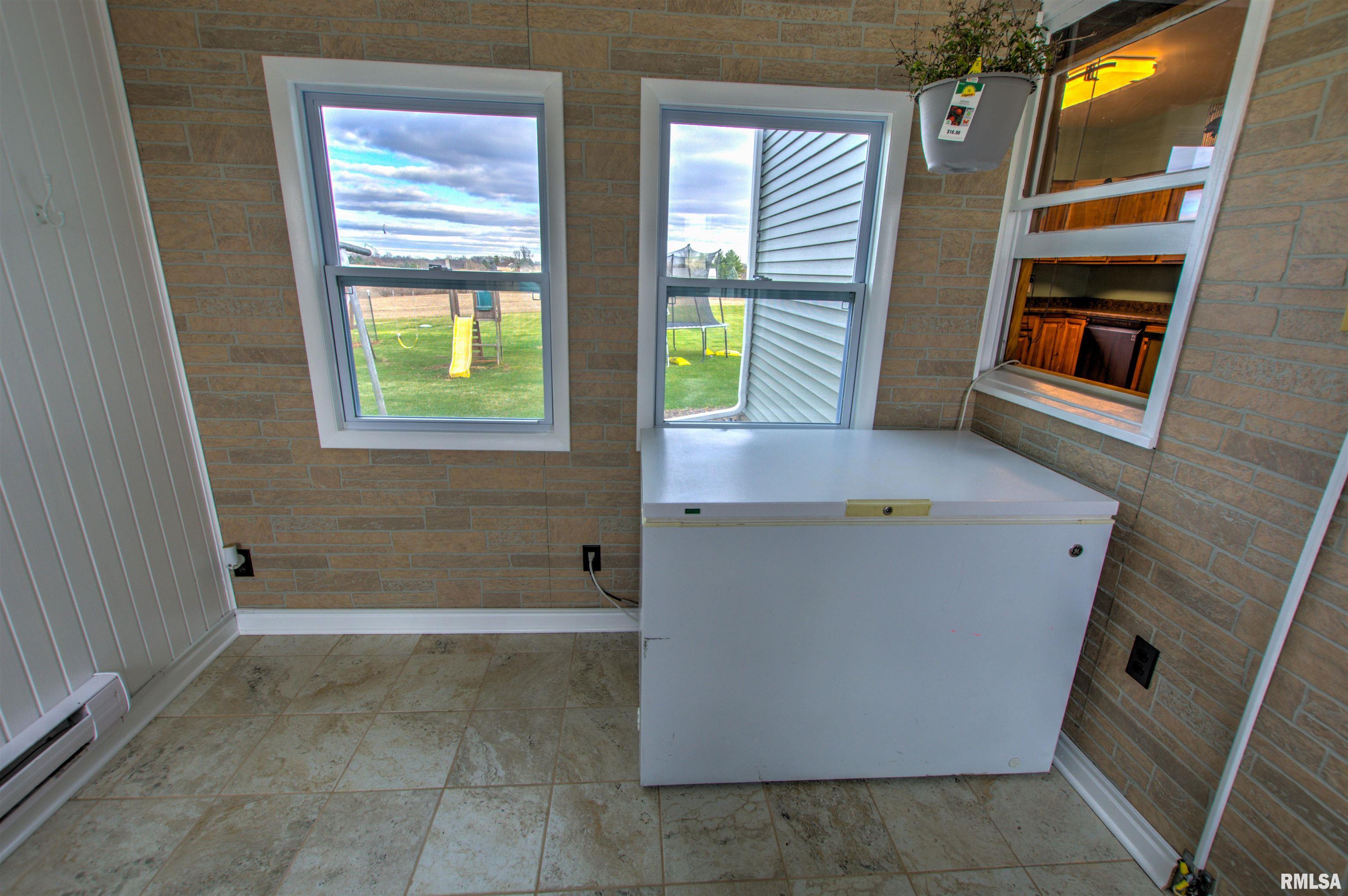 3650 Harts Mill Road Clinton, IA 52732 - Photo 30 of 34 Gallery Image 30