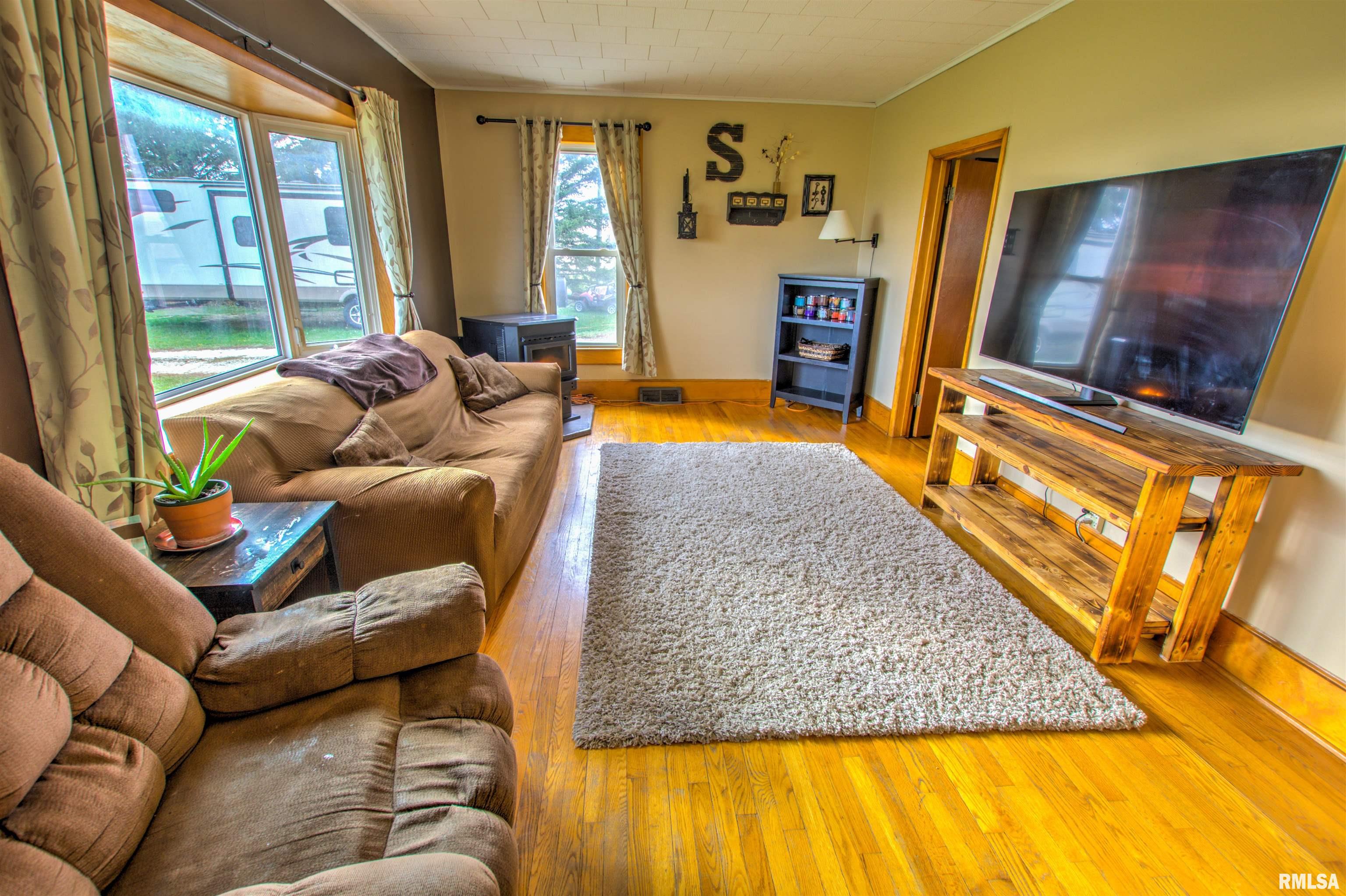 3650 Harts Mill Road Clinton, IA 52732 - Photo 10 of 34 Gallery Image 10