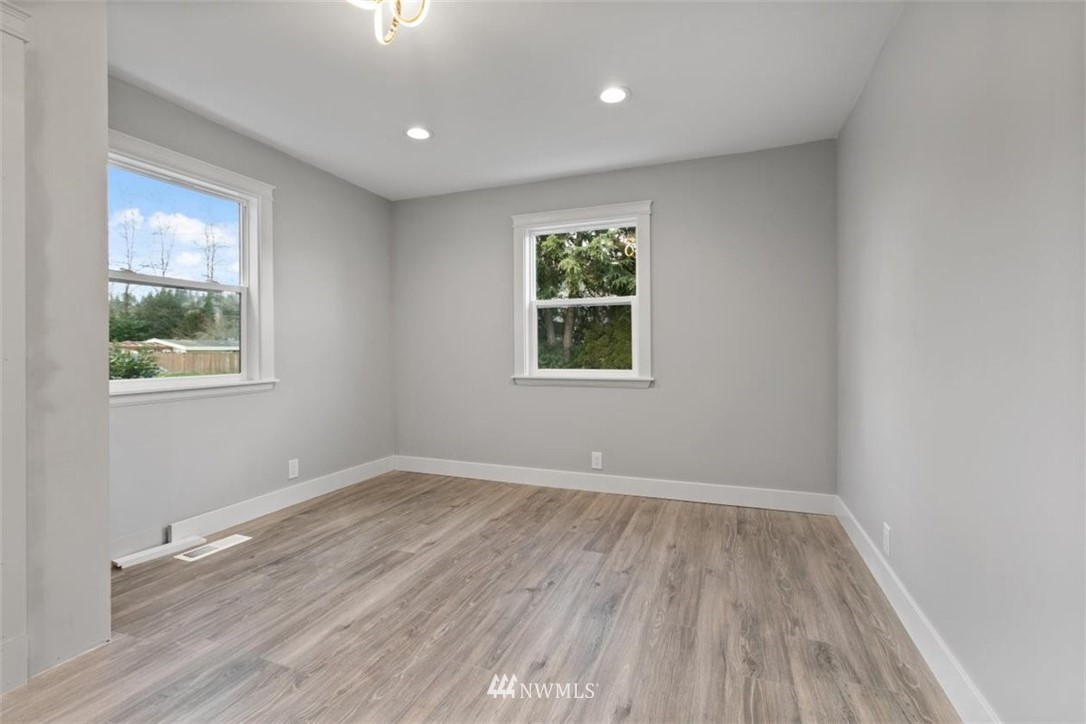 13107 Southeast 149th Street Renton, WA 98058 - Photo 17 of 28 Gallery Image 17
