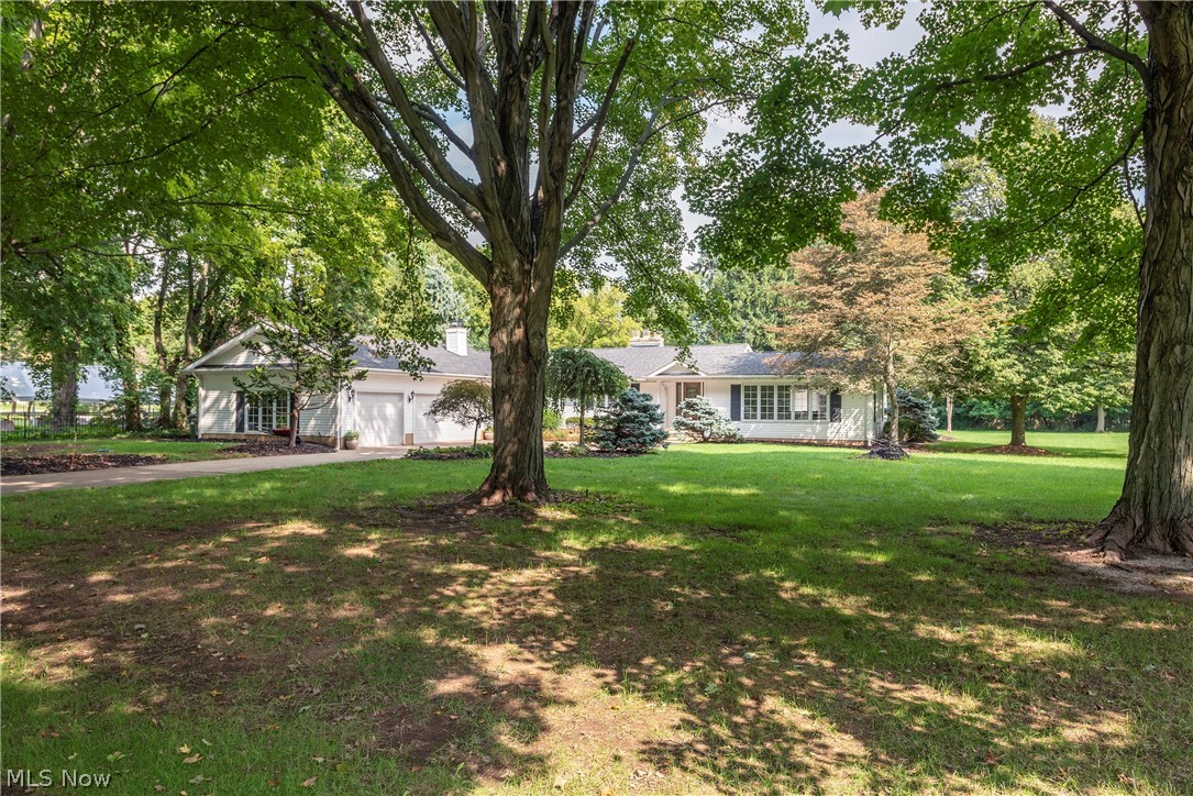 26005 Butternut Ridge Road North Olmsted, OH 44070 - Photo 1 of 32 Gallery Image 1