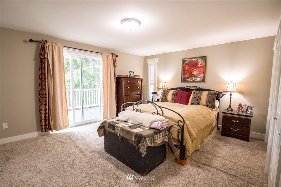 3914 Northeast 10th Street Renton, WA 98056 - Photo 12 of 25