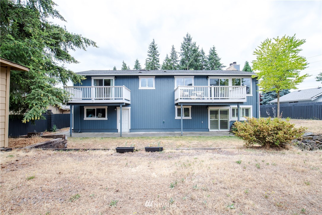 3914 Northeast 10th Street Renton, WA 98056 - Photo 24 of 25