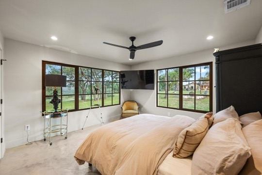 669 El Rancho Cima Fischer, TX 78623 - Photo 9 of 29 Gallery Image 9