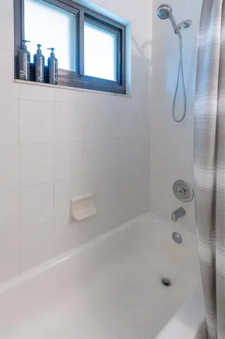 $2,750 | 813 Northwest 12th Avenue, Dania Beach, FL 33004