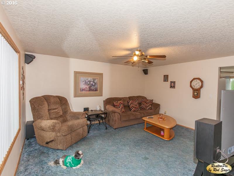 4172 Addy Loop Washougal, WA 98671 - Photo 2 of 20 Gallery Image 2